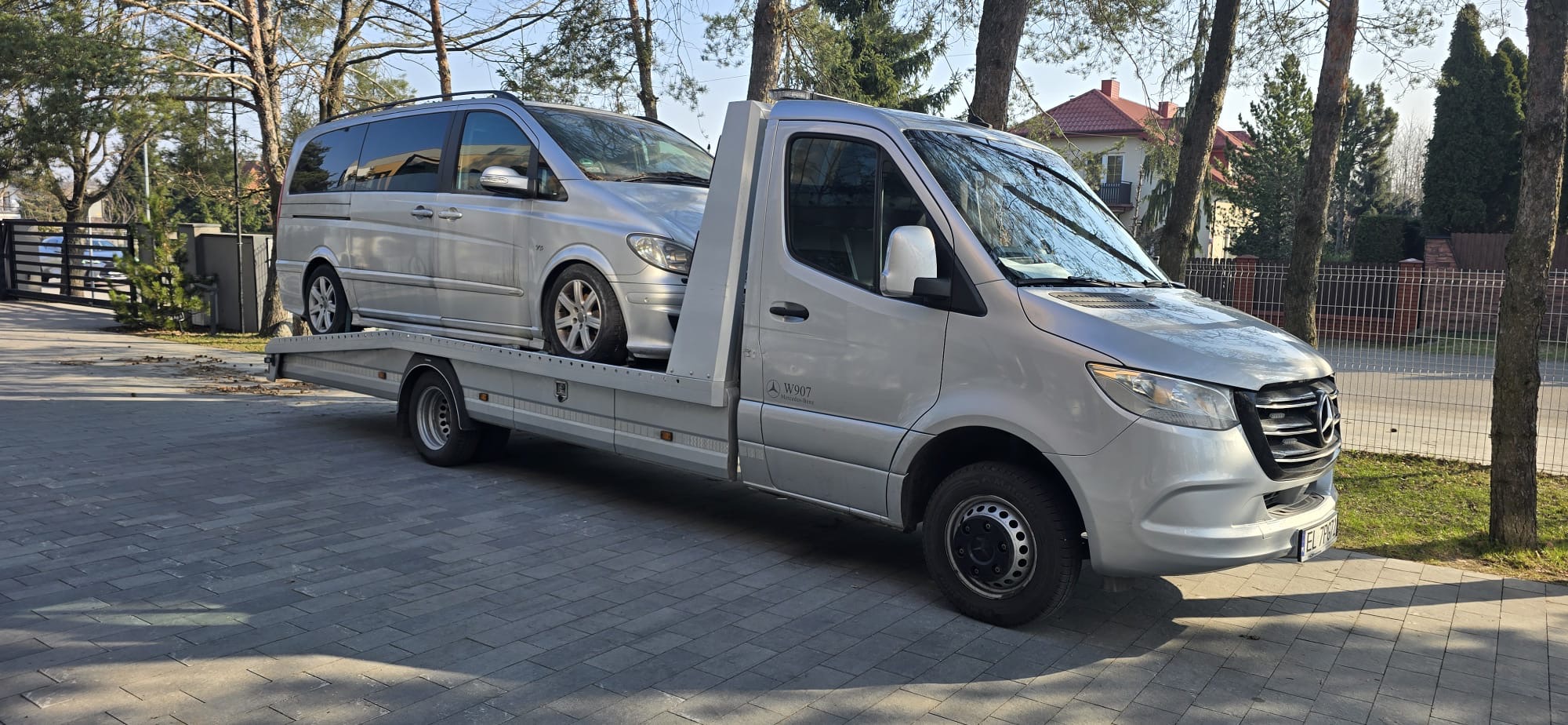 Autolaweta Mercedes — pomoc drogowa Koluszki